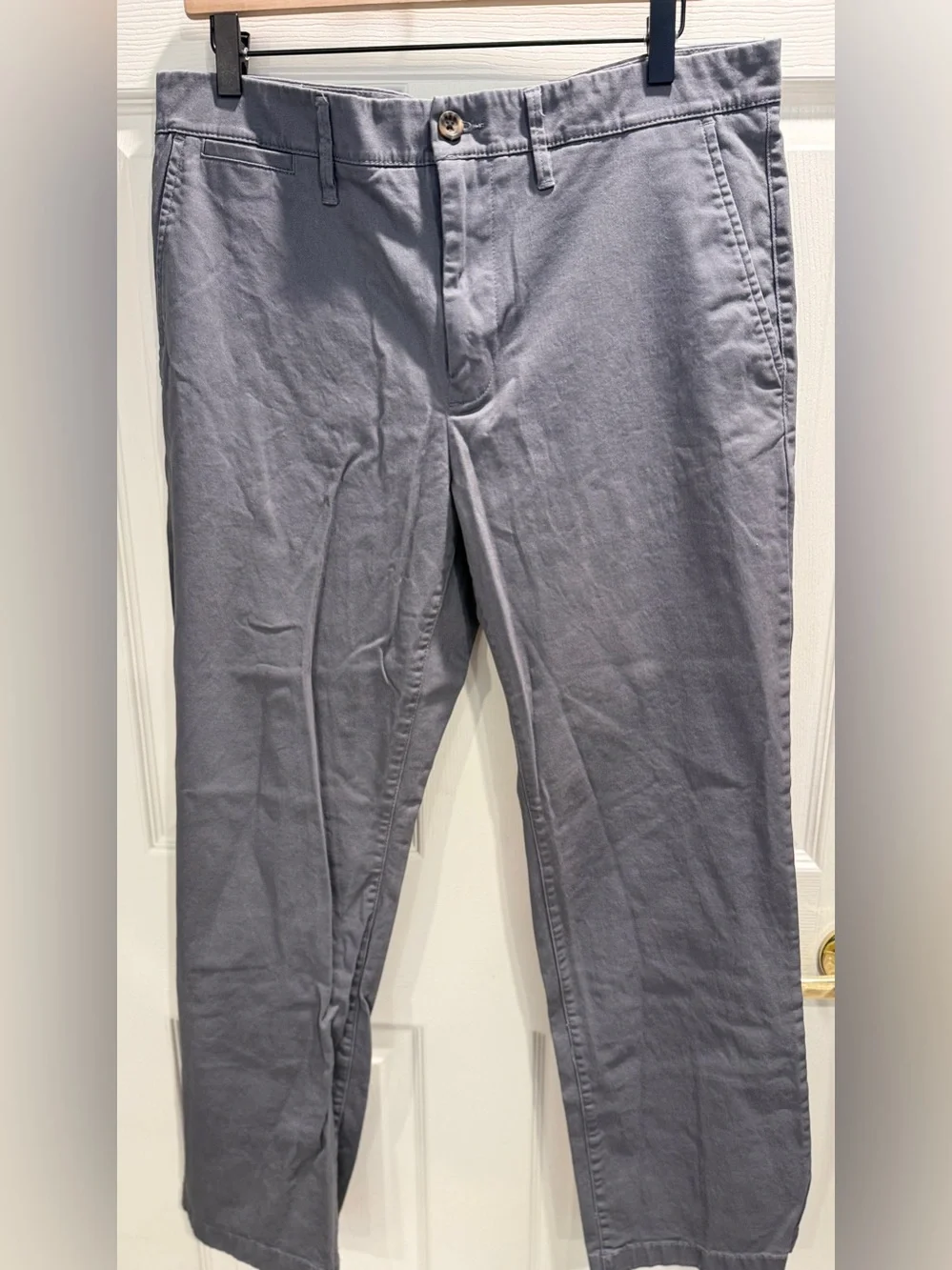 Men’s Goodfellow & Co Every Wear Chino Pants 34x30 Gray Classic Fit - Picture 3 of 10